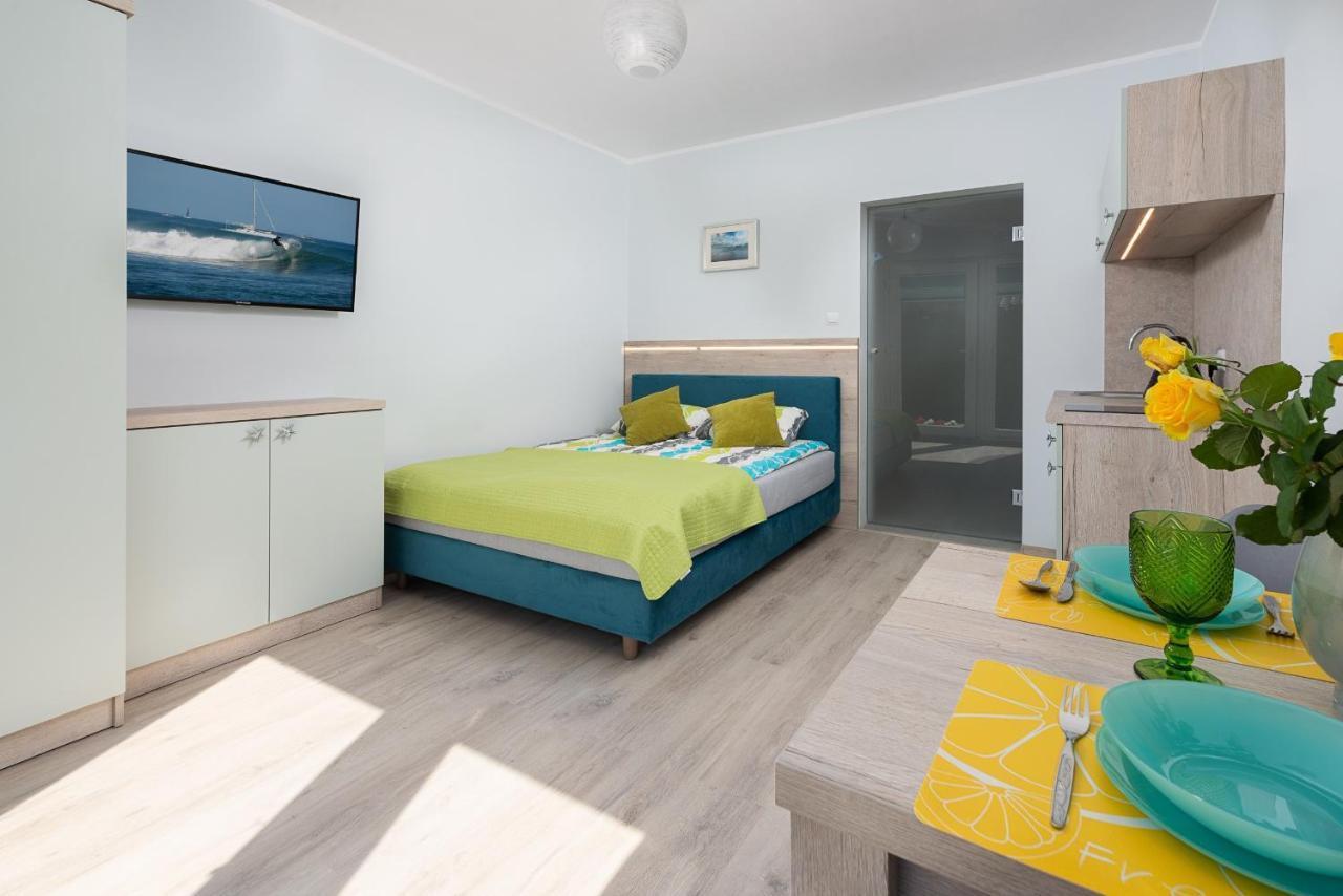 Roza Baltyku - Apartamenty I Pokoje A Дембки Экстерьер фото