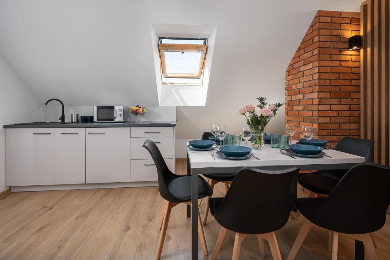 Roza Baltyku - Apartamenty I Pokoje A Дембки Экстерьер фото